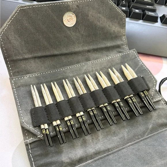 Lykke Driftwood 3.5” interchangeable knitting needle set - Picture 2 of 7